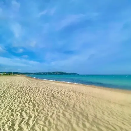 Splendide Mas Avec Vue Sur Panoramique Gigaro 度假居