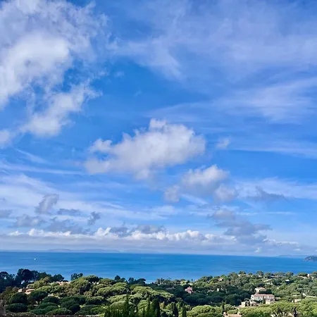 Splendide Mas Avec Vue Sur Panoramique Gigaro